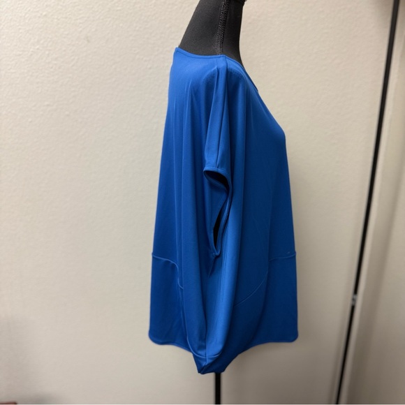 NWT Aleani Plus "Into the Blue" Classic Cobalt Women's Top. Size 2X - Picture 4 of 7